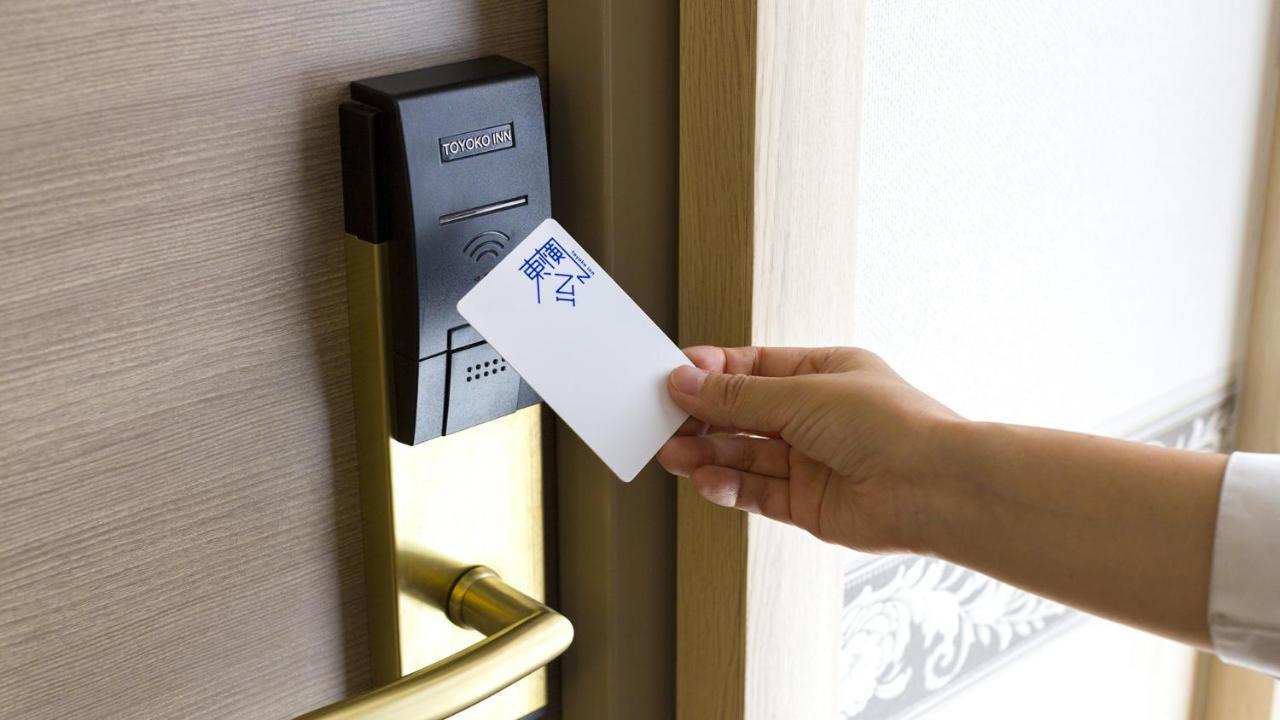 Toyoko Inn Okayama Eki Nishi Guchi Hiroba Ngoại thất bức ảnh